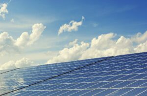 affittare tetto per fotovoltaico per aziende Ancona